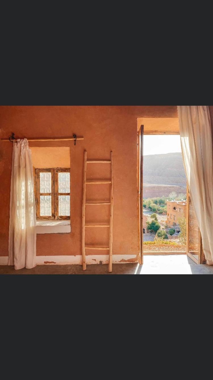 Tigmi Hamid Decouverte Des Traditions Et De La Culture Berbere Ait Benhaddou Esterno foto