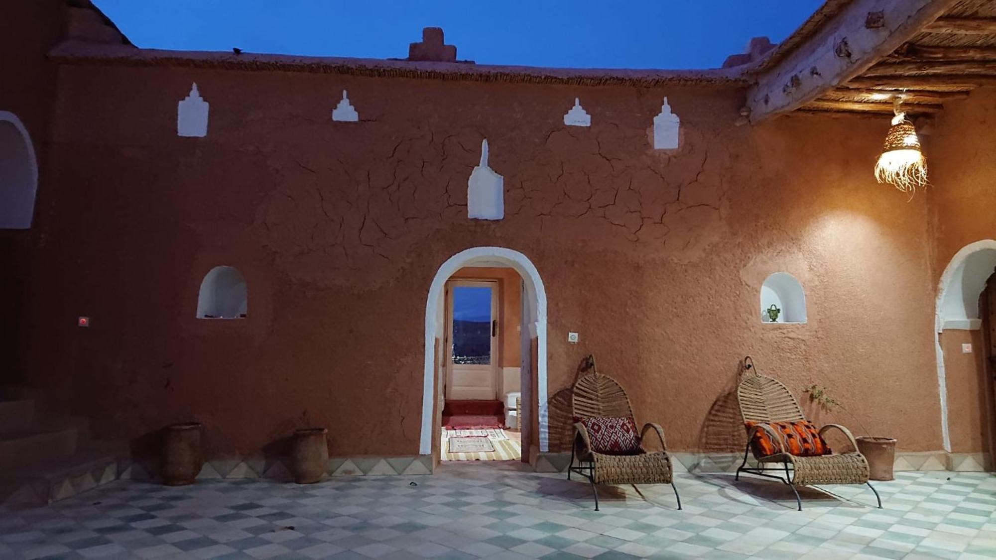 Tigmi Hamid Decouverte Des Traditions Et De La Culture Berbere Ait Benhaddou Esterno foto