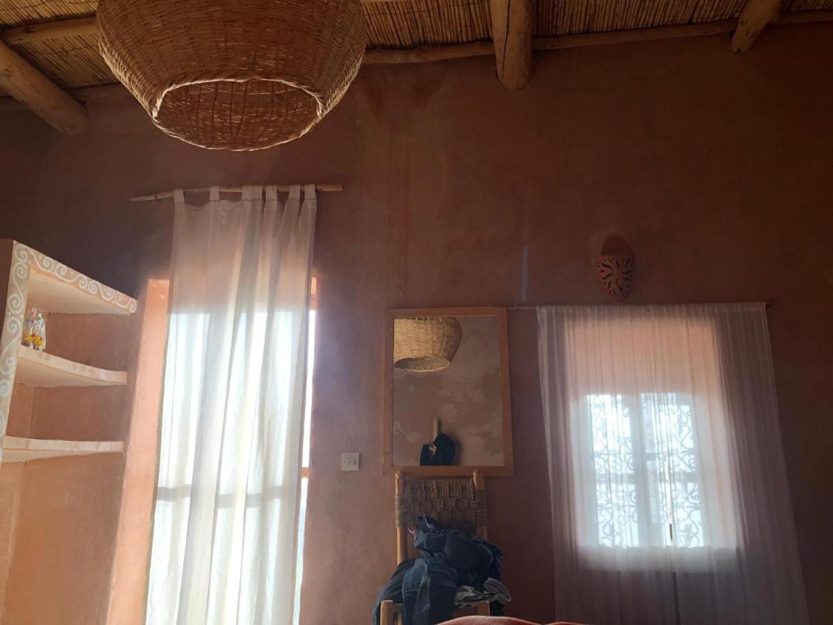 Tigmi Hamid Decouverte Des Traditions Et De La Culture Berbere Ait Benhaddou Esterno foto