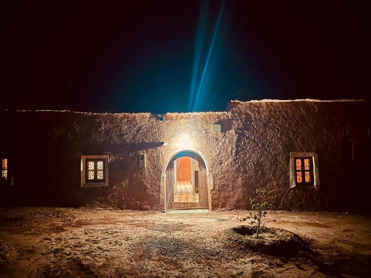 Tigmi Hamid Decouverte Des Traditions Et De La Culture Berbere Ait Benhaddou Esterno foto