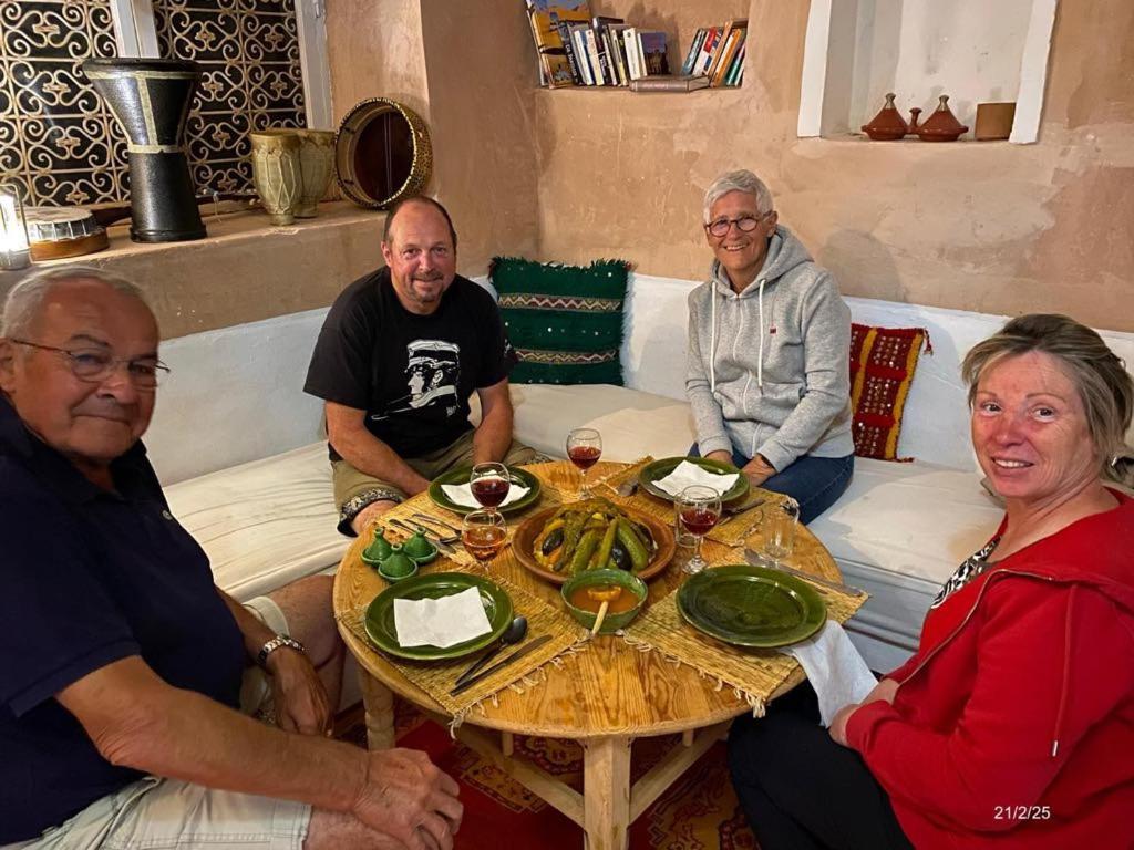 Tigmi Hamid Decouverte Des Traditions Et De La Culture Berbere Ait Benhaddou Esterno foto