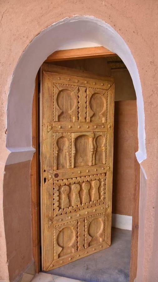 Tigmi Hamid Decouverte Des Traditions Et De La Culture Berbere Ait Benhaddou Esterno foto