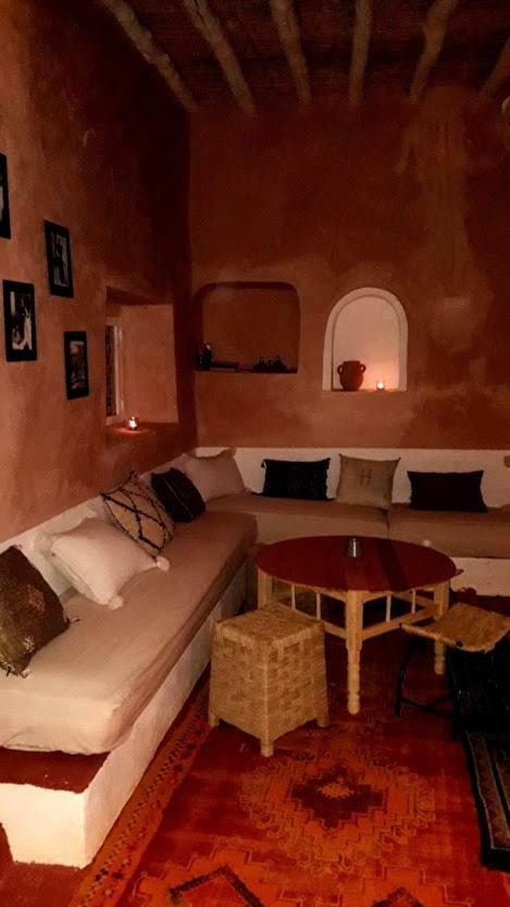 Tigmi Hamid Decouverte Des Traditions Et De La Culture Berbere Ait Benhaddou Esterno foto