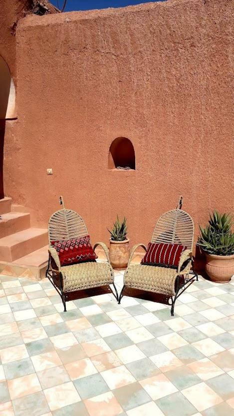 Tigmi Hamid Decouverte Des Traditions Et De La Culture Berbere Ait Benhaddou Esterno foto