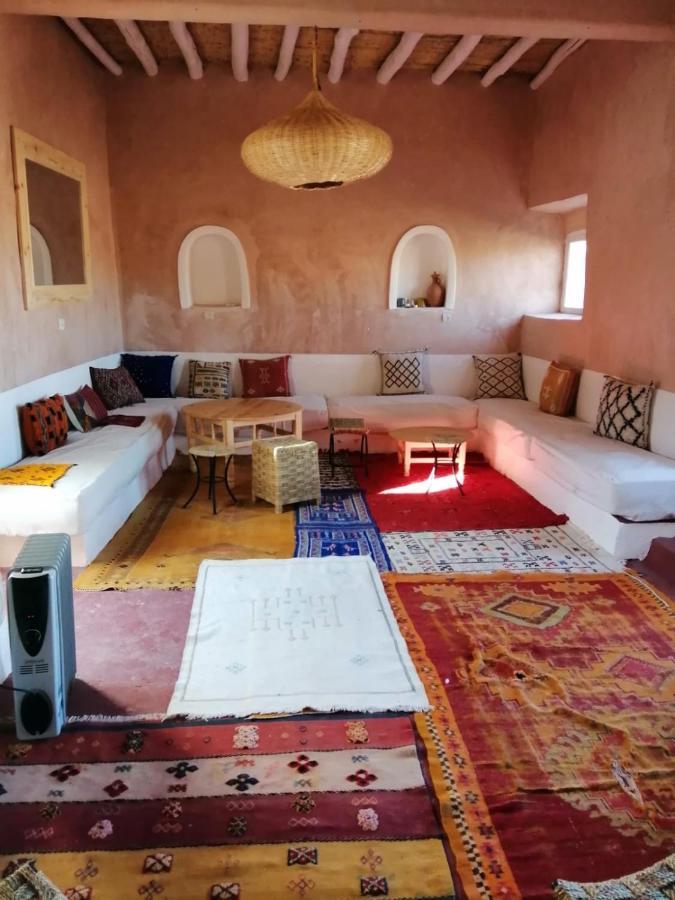 Tigmi Hamid Decouverte Des Traditions Et De La Culture Berbere Ait Benhaddou Esterno foto