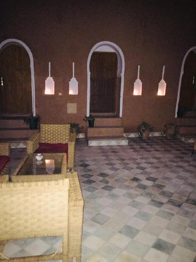 Tigmi Hamid Decouverte Des Traditions Et De La Culture Berbere Ait Benhaddou Esterno foto